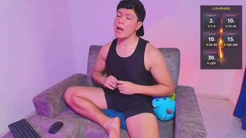 JOSEPH BROWN online show from February 21, 6:44 pm