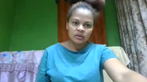josephiealdy online show from May 24, 10:22 am