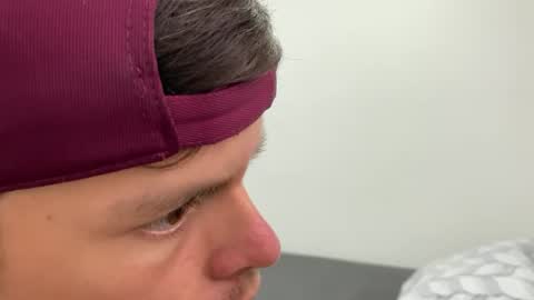 Nicolas online show from February 25, 9:26 pm