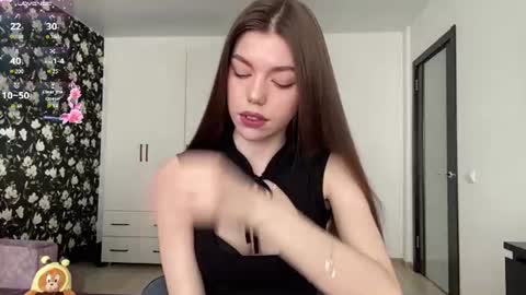 Ivy online show from June 15, 8:28 am