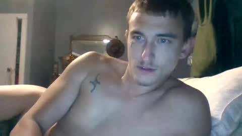 joshuamadeit123 online show from September 17, 6:17 am