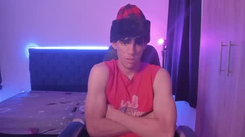 josy online show from April 9, 5:33 am