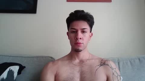 Snapshot of jotarojas1 chatting on February 9, 4:18 pm jotarojas1 online show from February 9, 4:18 pm