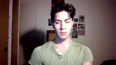 Snapshot of jotarojas1 chatting on December 12, 12:48 am jotarojas1 online show from December 12, 12:48 am