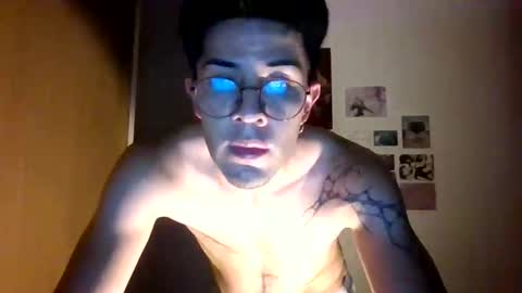 Snapshot of jotarojas1 chatting on January 20, 1:18 am jotarojas1 online show from January 20, 1:18 am