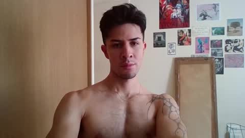 Snapshot of jotarojas1 chatting on March 11, 8:20 pm jotarojas1 online show from March 11, 8:20 pm