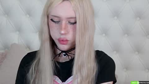 Joy Barker online show from November 26, 2:03 pm