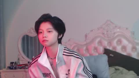 joycekay online show from March 10, 8:02 pm