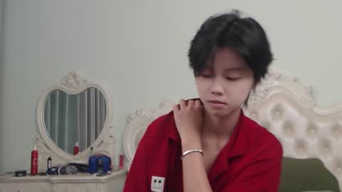 joycekay online show from November 15, 6:59 am