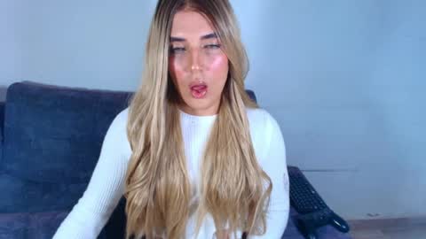 joywinks online show from April 20, 12:46 am