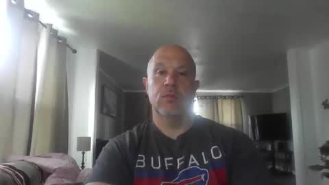 jr1871 online show from May 21, 12:33 pm