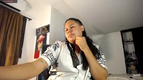 INDEPENDENT MODEL online show from April 11, 3:11 am