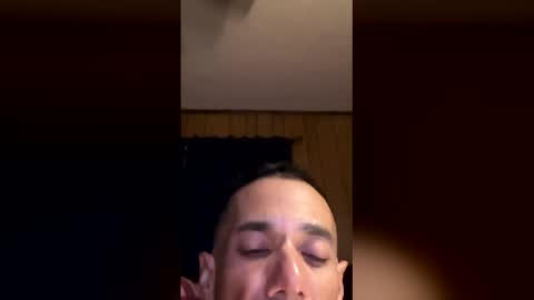 jriojas577 online show from March 22, 5:00 am