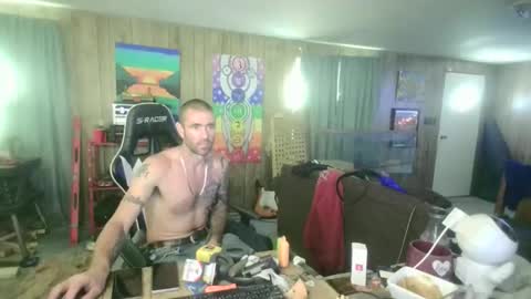 jrizzle1111 online show from November 10, 4:43 pm