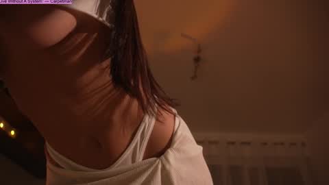 Jennifer Diaz online show from March 12, 11:01 pm