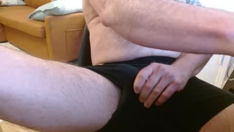 jsimon04 online show from November 15, 3:46 pm