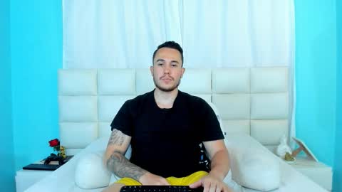 Snapshot of juan__jimenez chatting on October 9, 8:58 pm Juan online show from October 9, 8:58 pm