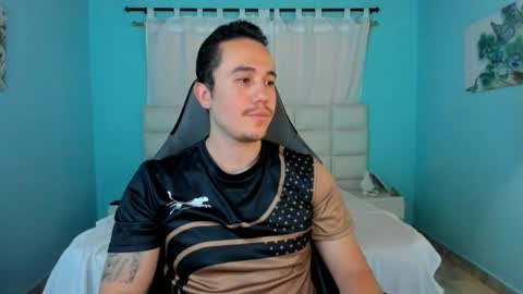 Juan online show from April 1, 7:22 pm