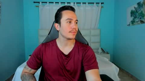 Juan online show from April 2, 8:05 pm