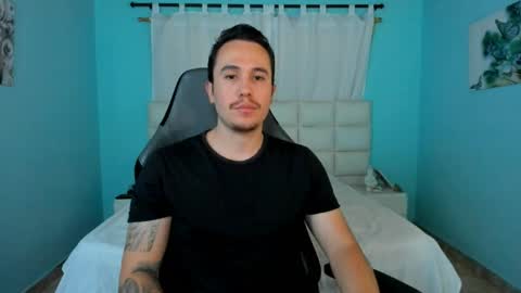 Juan online show from April 6, 9:49 pm