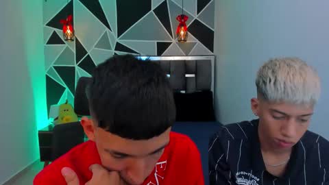 JuanSteven online show from April 23, 3:25 am