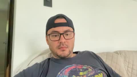 juanchom online show from October 9, 2:11 pm