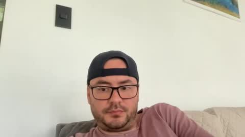 juanchom online show from October 21, 2:32 pm