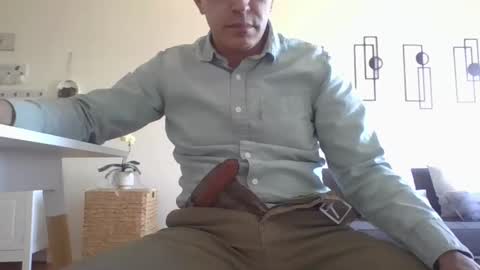 juanearth1 online show from April 7, 9:50 pm