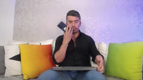 Juan k online show from December 5, 1:53 pm