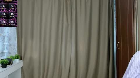 Lola  fav pattern 357595250 online show from September 10, 9:54 am