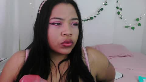 EleN online show from May 26, 2:17 am