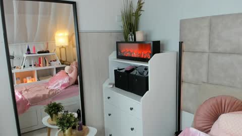 Tatjana online show from February 9, 7:15 am