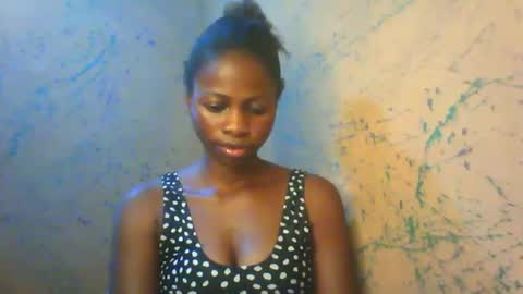 juicypiexx online show from October 19, 4:11 pm