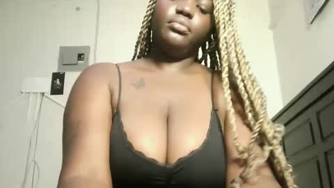 juicyslurrt online show from February 3, 4:44 pm