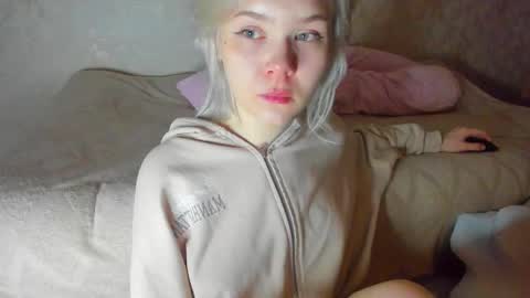 Anna online show from September 30, 9:36 pm