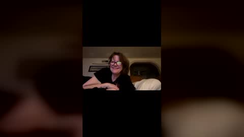 JuJuKitty online show from February 22, 8:29 am