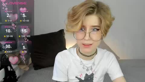 Jules online show from February 26, 4:08 am