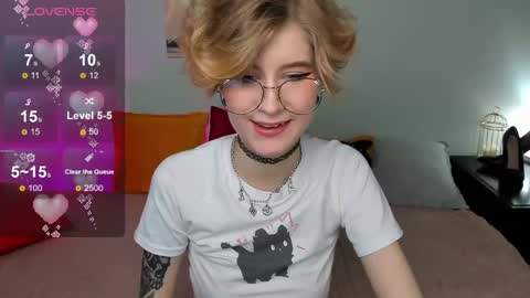 Jules online show from February 27, 9:40 am