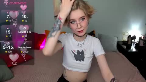 Jules online show from February 27, 6:35 am