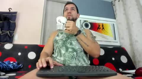Jules online show from June 25, 11:37 am