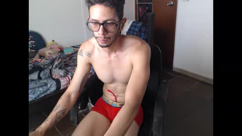 Julfigo online show from March 12, 8:01 pm