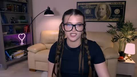 julia485262 online show from July 6, 3:14 pm