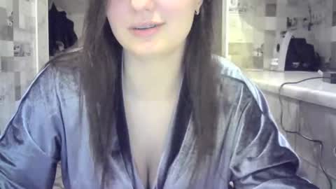 julia69009 online show from December 19, 10:53 pm