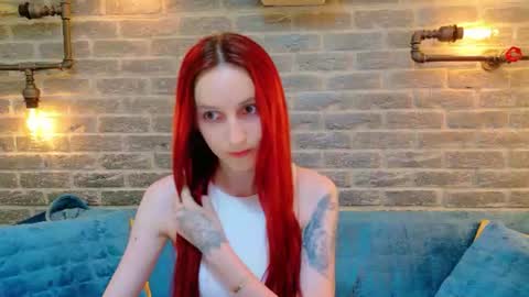 JuliaJae online show from July 3, 6:29 am