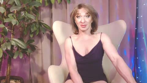 Julia online show from January 19, 8:30 pm