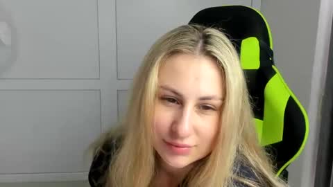 Julia online show from July 3, 7:46 am