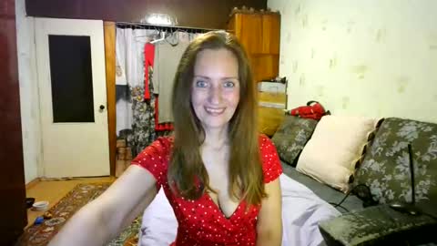 juliaa_foxi online show from May 24, 7:42 pm