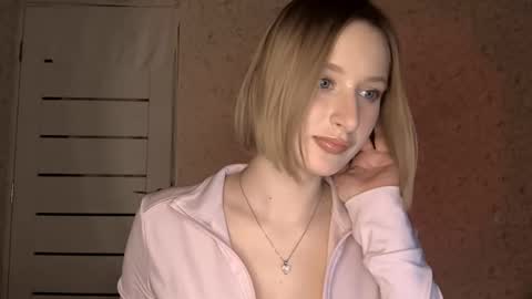 Kate online show from March 11, 6:00 pm