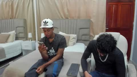 julian billy online show from March 6, 2:29 pm