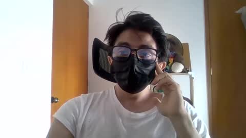 Julian Mora online show from February 22, 5:35 pm